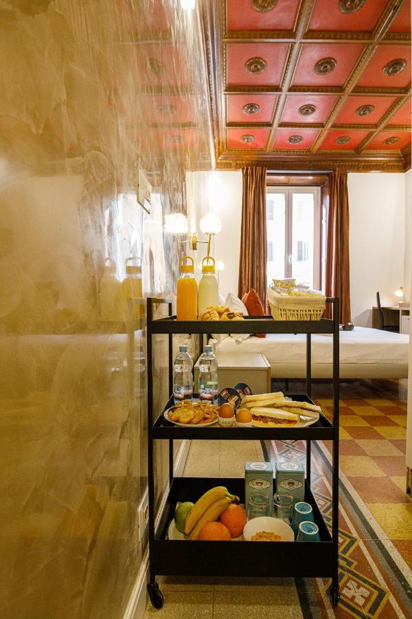 Erreggi Luxury Rooms Рим Экстерьер фото
