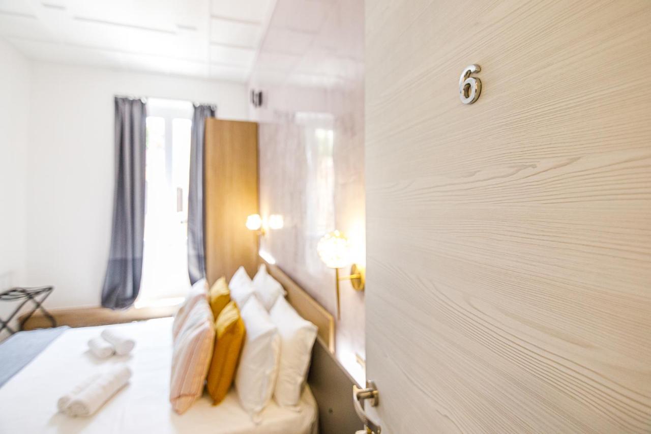 Erreggi Luxury Rooms Рим Экстерьер фото